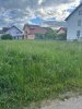 Nepokošeno građevinsko zemljište